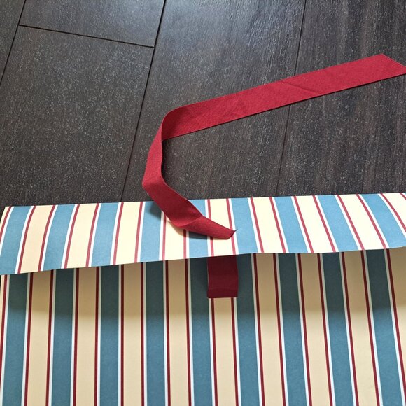 8 Sezane Striped Bags - Blue, Red, White - Picture 4 of 6